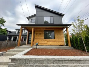 8191 N Haven Ave in Portland, OR - Building Photo - Building Photo