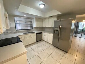 13143 SW 91st Pl in Miami, FL - Building Photo - Building Photo