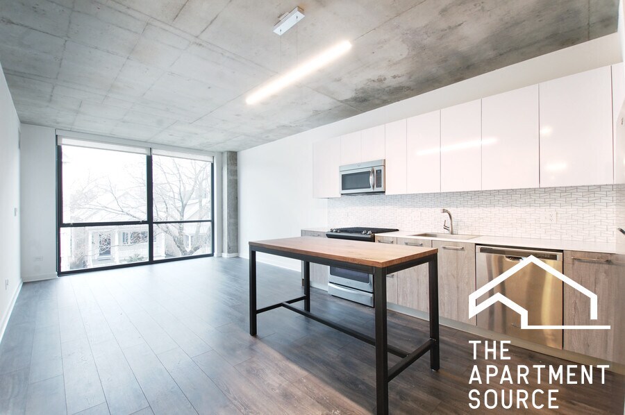 1722 W Roscoe St, Unit 507 in Chicago, IL - Foto de edificio