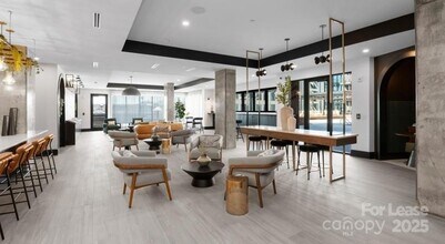 1711 Commonwealth Ave, Unit A5 in Charlotte, NC - Building Photo - Building Photo