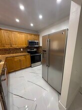 7707 Camino Real in Miami, FL - Building Photo - Building Photo