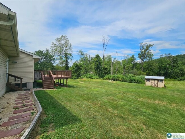 180 Valley View Rd in Hellertown, PA - Foto de edificio - Building Photo