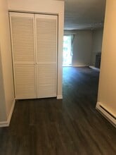 14547 NE 40th St in Bellevue, WA - Building Photo - Building Photo