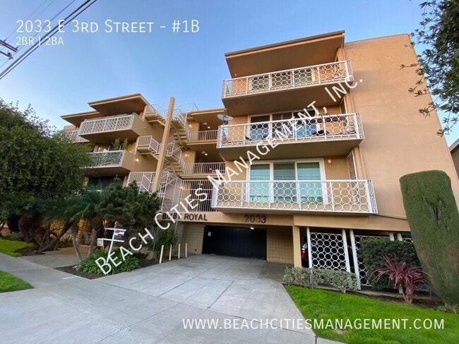 2033 E 3rd St in Long Beach, CA - Building Photo - Building Photo