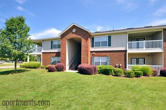 Lakeshore Crossing Apartments in Huntsville, AL - Foto de edificio - Building Photo