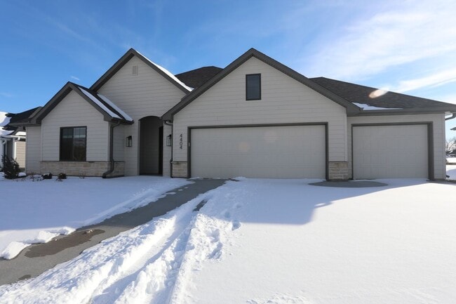 4404 Kingston Heath Dr in Columbia, MO - Foto de edificio - Building Photo