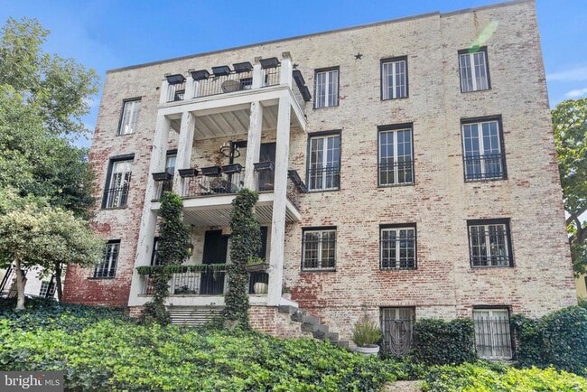 property at 3426 Prospect St NW
