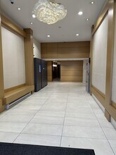 668 Columbia St in Burnaby, BC - Building Photo - Building Photo