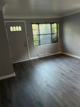 938 Stocker Ave in Flint, MI - Building Photo - Building Photo
