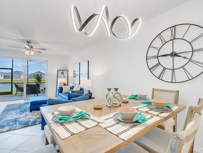 14234 Heritage Landing Blvd, Unit 1011 in Punta Gorda, FL - Building Photo - Building Photo