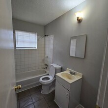 4816 Hodge Rd in Memphis, TN - Building Photo - Building Photo
