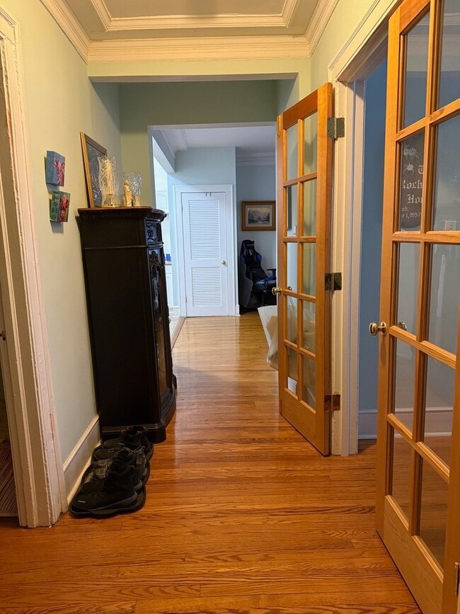 1130 W Pratt Blvd in Chicago, IL - Building Photo - Building Photo