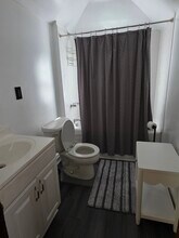 164 Laurel Pl, Unit Laurelplace in Bridgeport, CT - Building Photo - Building Photo