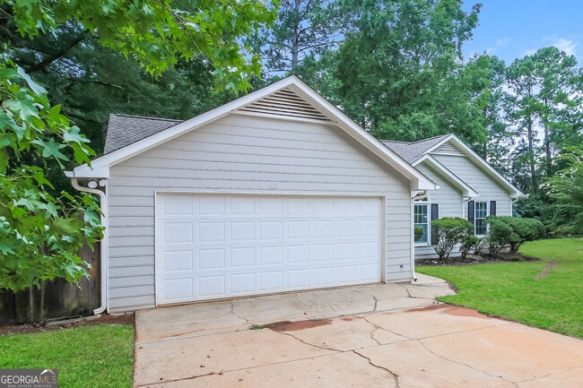 420 Rosehill Dr in Mcdonough, GA - Building Photo - Building Photo