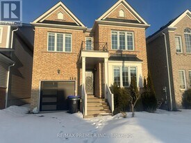 240 Armstrong Cres in Bradford West Gwillimbury, ON - Building Photo