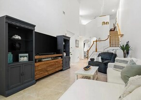 1945 Bridgepointe Cir in Vero Beach, FL - Building Photo