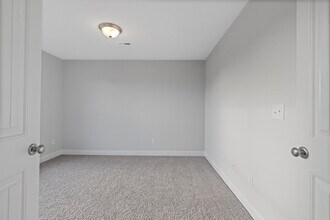105 Sorrelweed Dr in Madison, AL - Building Photo - Building Photo