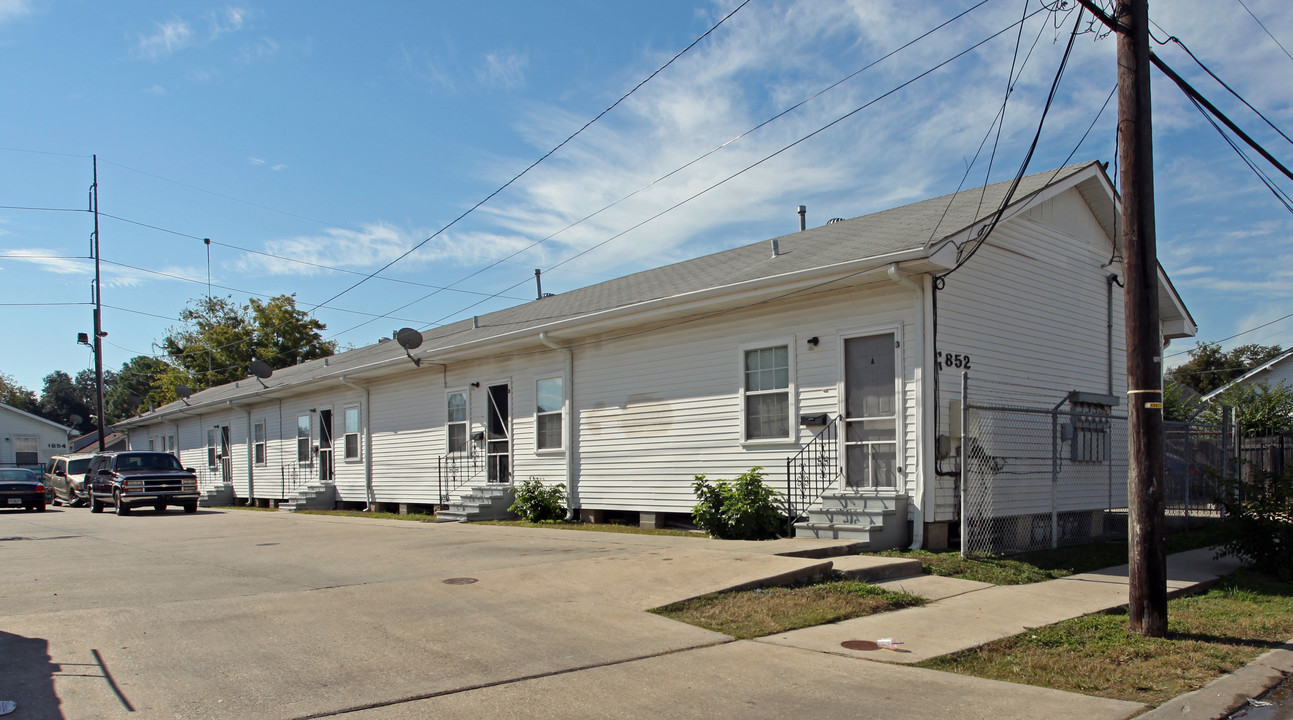 1852 N Dorgenois St in New Orleans, LA - Building Photo