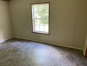 216 Silver Rd in Beaver, WV - Building Photo - Building Photo