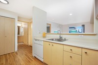 Guinevere Apartment Homes photo'