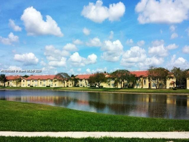 12650 Vista Isles Dr in Sunrise, FL - Building Photo - Building Photo