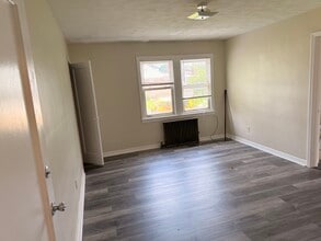 2528 Watt St, Unit Jackson Ave in Schenectady, NY - Building Photo - Building Photo