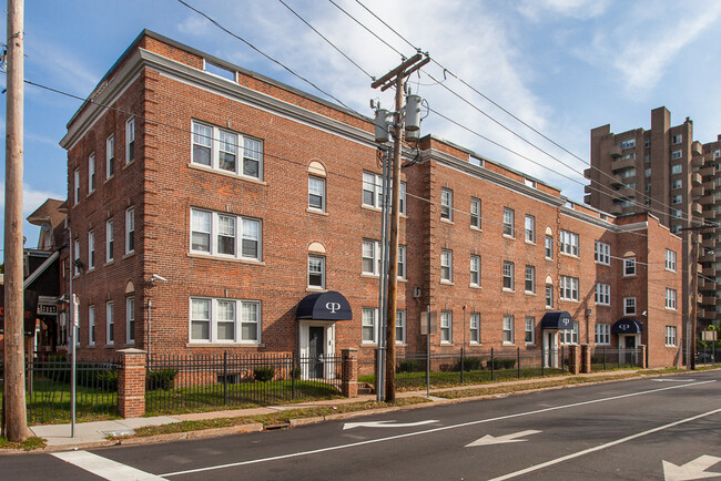 17 Howe Street in New Haven, CT - Building Photo - Building Photo