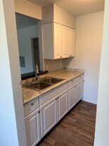 1200 N Fourth St in Longview, TX - Building Photo