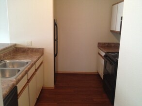 1139 S Tottenham Ct in Fayetteville, AR - Building Photo - Building Photo