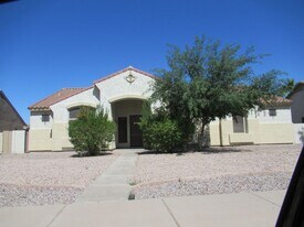 3763 S Atherton Blvd in Gilbert, AZ - Building Photo