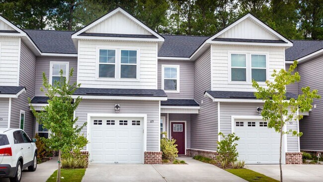 property at 89 Ainsdale Dr