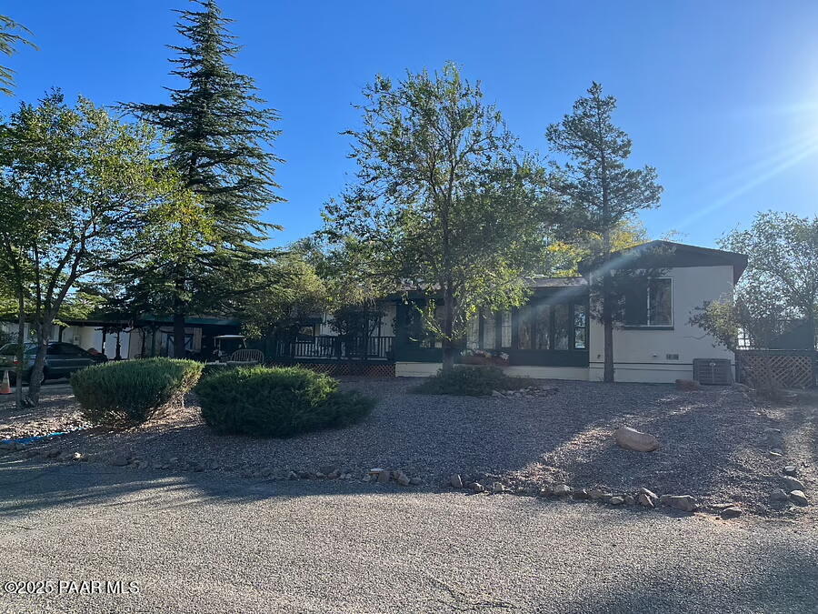 1 Bar Heart Dr in Prescott, AZ - Foto de edificio