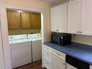 120 Chestnut St in Willimantic, CT - Building Photo - Building Photo