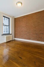 68 Clinton St in New York, NY - Building Photo - Building Photo