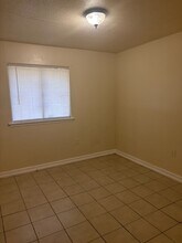 1735 Woody Dr in Jackson, MS - Building Photo - Building Photo