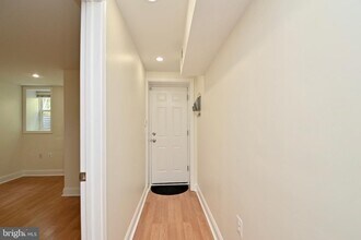 620 9th St NE in Washington, DC - Building Photo - Building Photo
