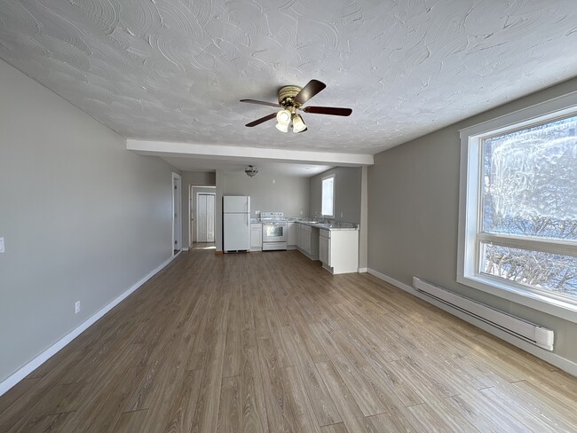 74 St John St in Saint John, NB - Building Photo - Building Photo