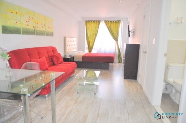 property at 521 W 48th St
