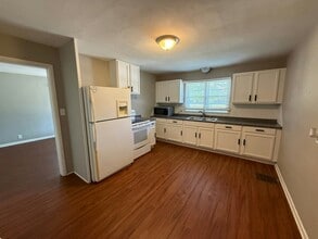 1562 Reeves Rd in Plainfield, IN - Building Photo - Building Photo