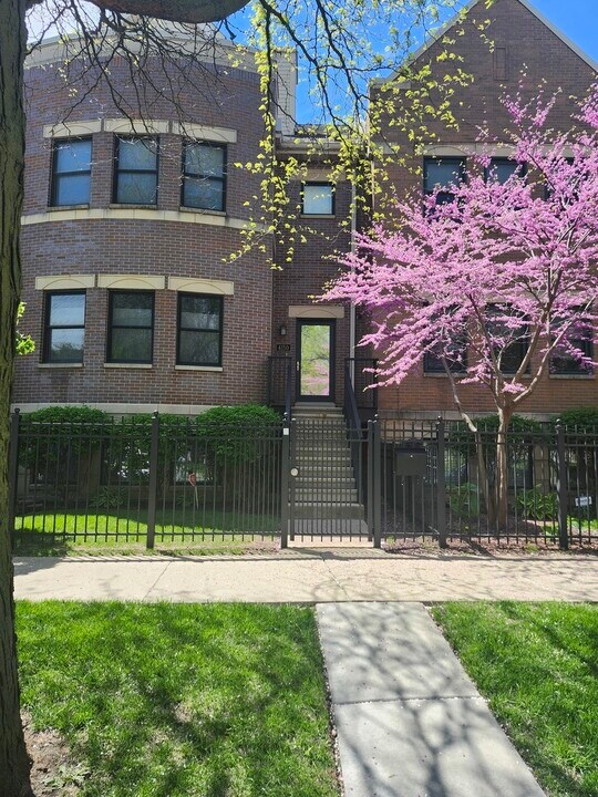 4150 S Drexel Blvd in Chicago, IL - Building Photo