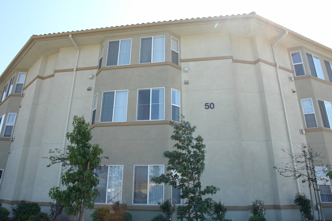 Plaza Grande Apartments in Salinas, CA - Building Photo