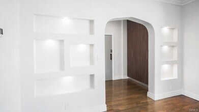1424 N Crescent Heights Blvd in West Hollywood, CA - Building Photo - Building Photo