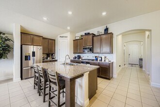 5709 Broad Bay Ln in Fort Worth, TX - Foto de edificio - Building Photo