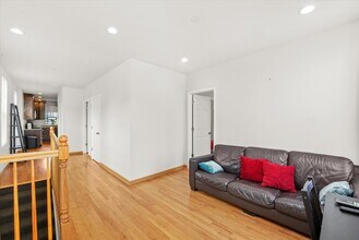 624 S Oakley Blvd in Chicago, IL - Building Photo - Building Photo