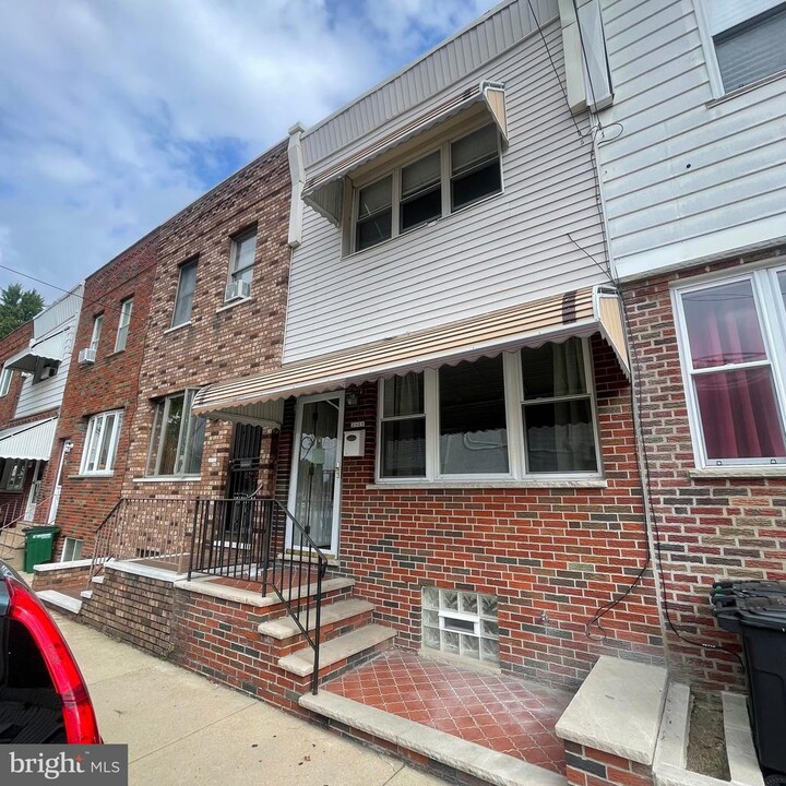 2929 S Cleveland St in Philadelphia, PA - Building Photo