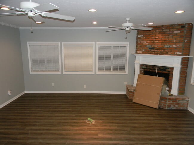 1143 E Rose Ave in Orange, CA - Building Photo - Building Photo