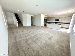 11330 Sonny Miller Ct in Las Vegas, NV - Building Photo - Building Photo
