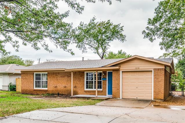 property at 1230 Bellaire Dr