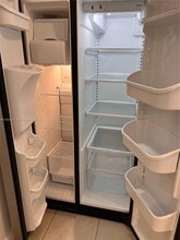 15221 NE 6th Ave in Miami, FL - Foto de edificio - Building Photo