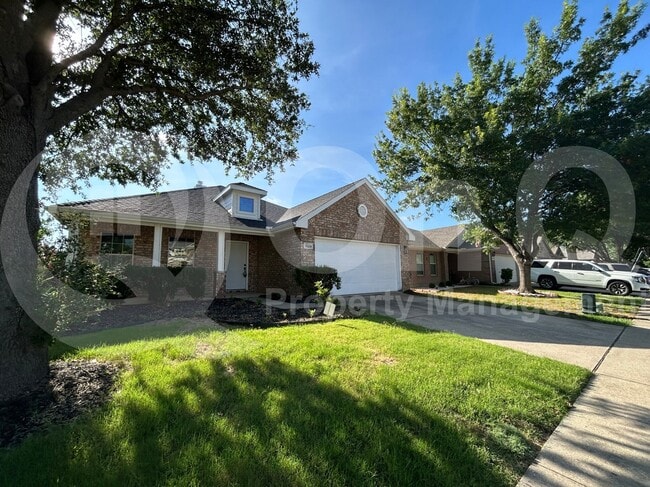 property at 1028 Aviary Dr